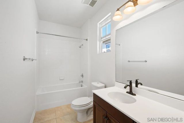 6275 Silver Bush Creek St, San Diego, CA 92130