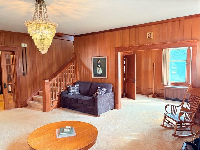 1404 S 8th Street, Atchison, KS 66002