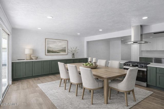 1307 W 7TH Avenue, Mesa, AZ 85202