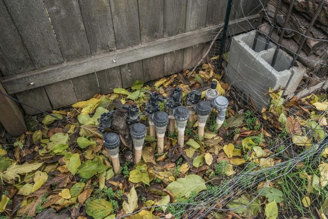 9695 Kent St, Elk Grove, CA 95624