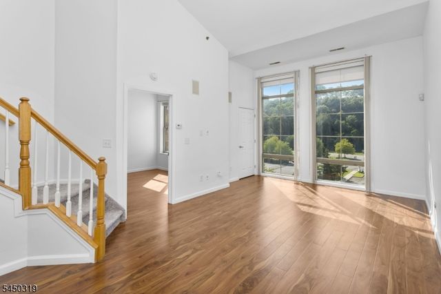 24 Ave At Port Imperial 430, West New York Town, NJ 07093