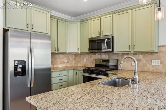 960 Fire Rock Place, Colorado Springs, CO 80921