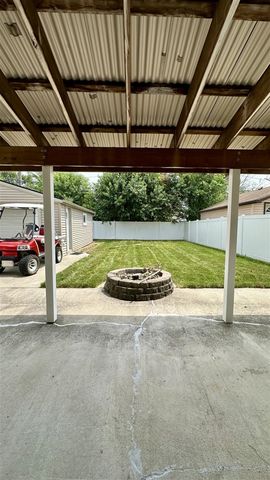 15111 Cameron Street, Southgate, MI 48195