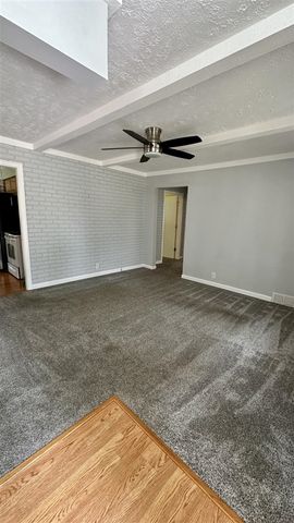 15111 Cameron Street, Southgate, MI 48195