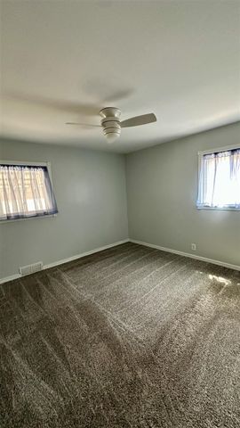 15111 Cameron Street, Southgate, MI 48195