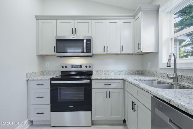 213 Village Drive, Jacksonville, NC 28546