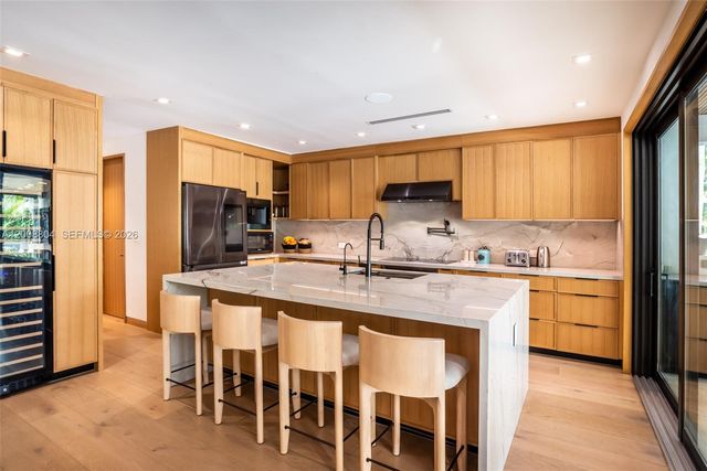 115 SW 23rd Rd, Miami, FL 33129