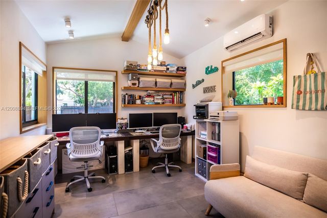 115 SW 23rd Rd, Miami, FL 33129