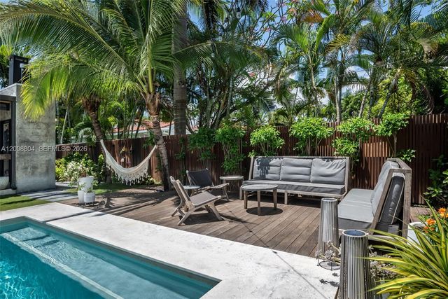 115 SW 23rd Rd, Miami, FL 33129