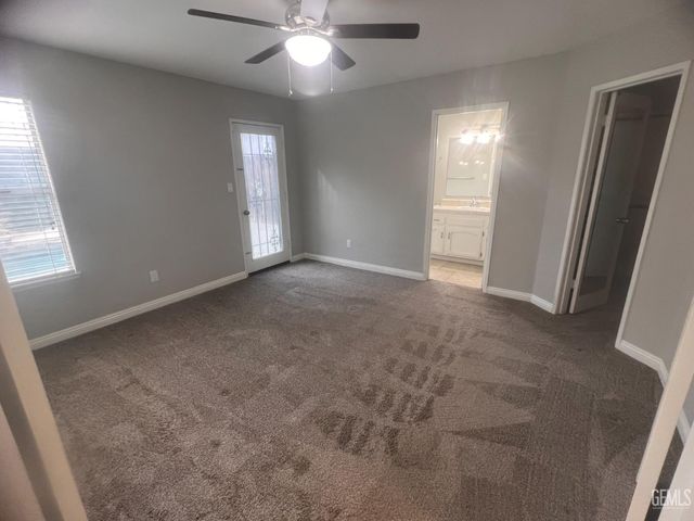 7815 Vaquero Avenue, Bakersfield, CA 93308