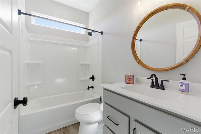 2 Spinney Bough Court, Wentzville, MO 63385