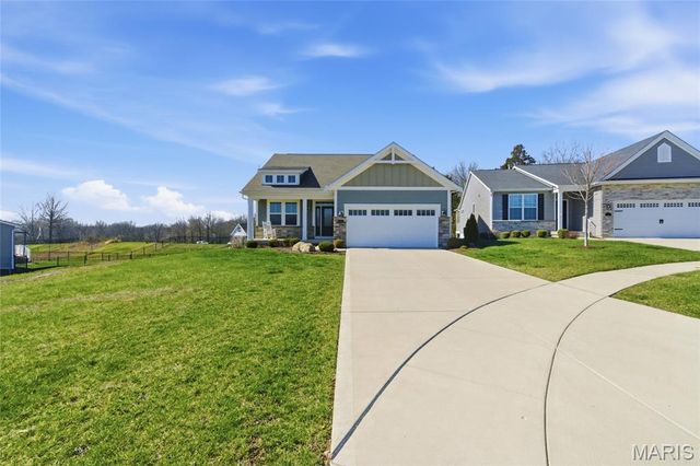 2 Spinney Bough Court, Wentzville, MO 63385