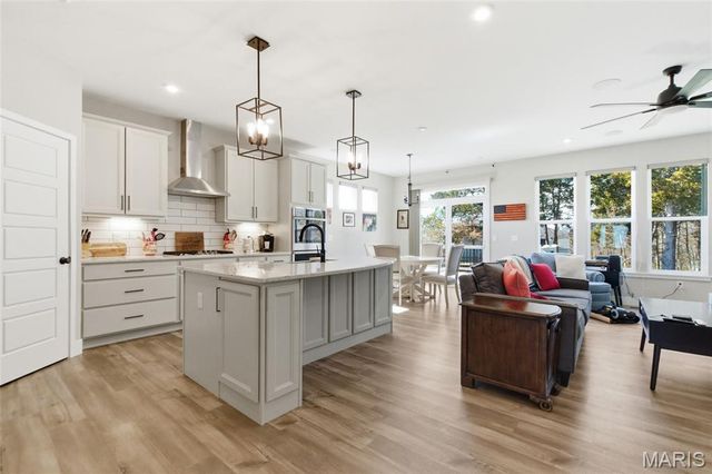 2 Spinney Bough Court, Wentzville, MO 63385