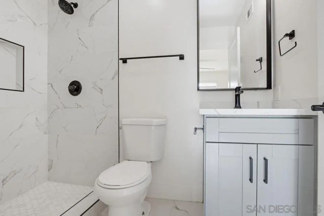 10544 Bandell, San Diego, CA 92126