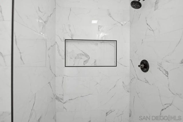 10544 Bandell, San Diego, CA 92126