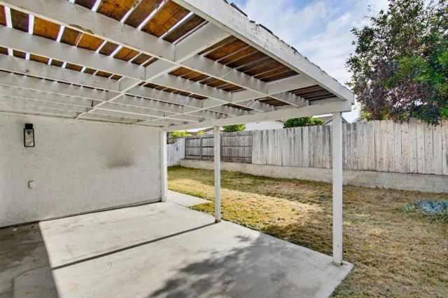 10544 Bandell, San Diego, CA 92126