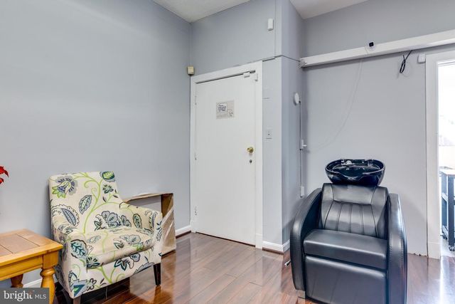 2420 WILSON BLVD, Arlington, VA 22201