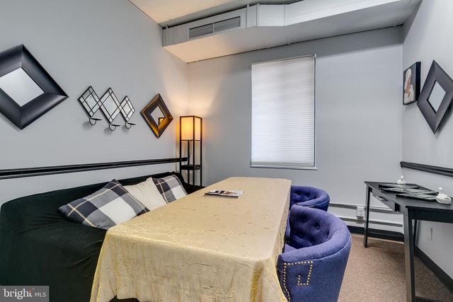 2420 WILSON BLVD, Arlington, VA 22201