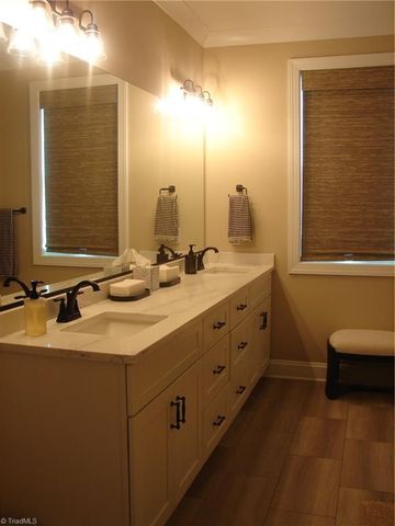 4034 Waterview Road, High Point, NC 27265