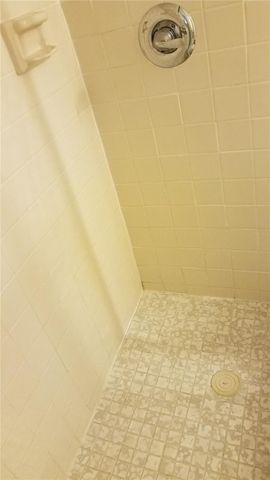 121 SE 3rd Avenue 106, Dania Beach, FL 33004