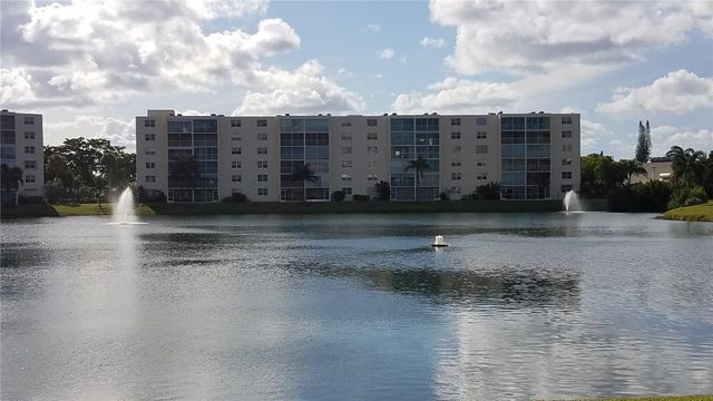 121 SE 3rd Avenue 106, Dania Beach, FL 33004