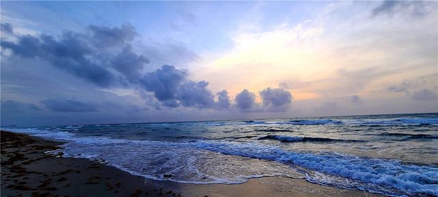 121 SE 3rd Avenue 106, Dania Beach, FL 33004