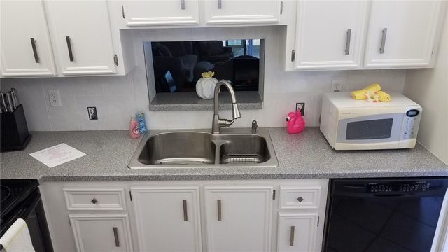 121 SE 3rd Avenue 106, Dania Beach, FL 33004