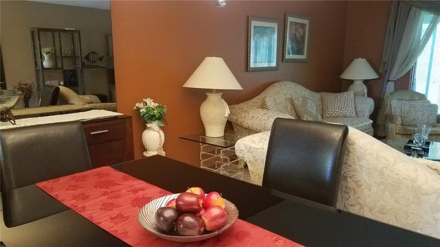 121 SE 3rd Avenue 106, Dania Beach, FL 33004