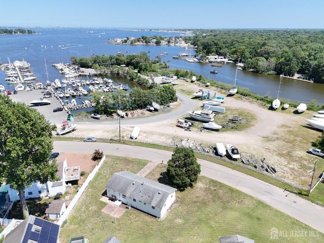 30 Corrigan Avenue, Pine Beach, NJ 08741