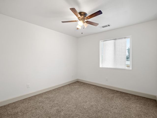 3055 E Olney Avenue, Fresno, CA 93725