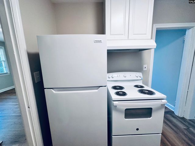 11 Holiday Circle, Columbia, SC 29206