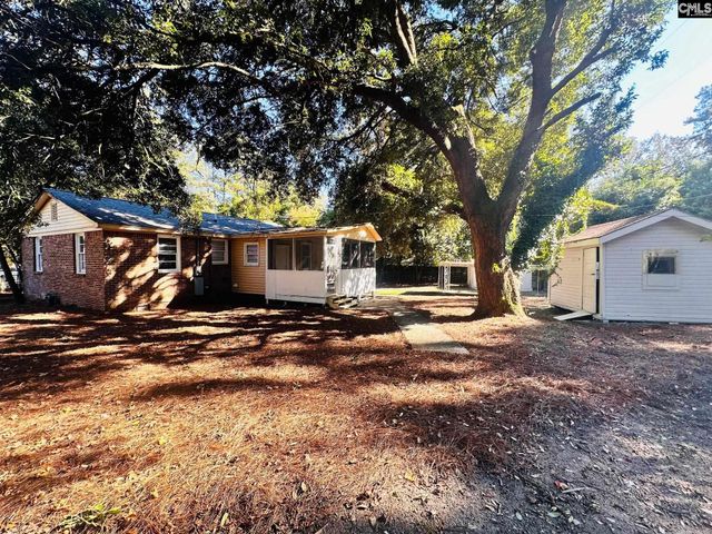 11 Holiday Circle, Columbia, SC 29206