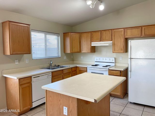 7220 S 55th Drive, Laveen, AZ 85339