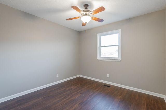 185 Glenview Drive, Trenton, GA 30752