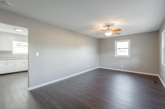 185 Glenview Drive, Trenton, GA 30752