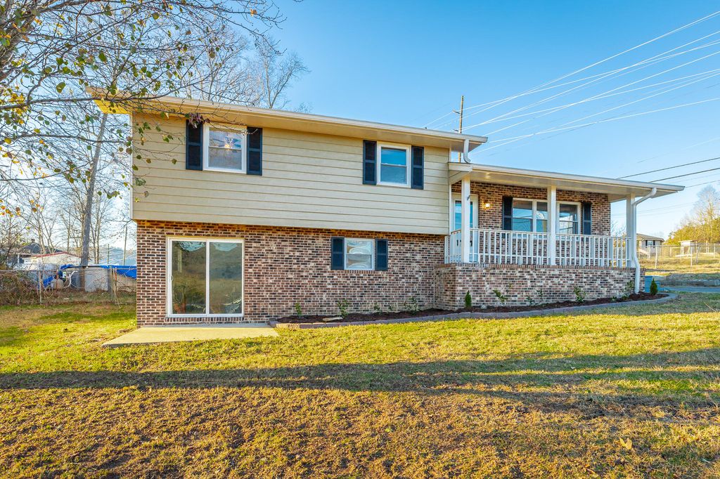 185 Glenview Drive, Trenton, GA 30752