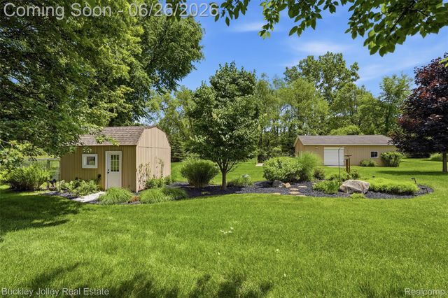 6132 Lange Road, Iosco Township, MI 48843