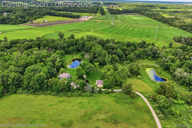 6132 Lange Road, Iosco Township, MI 48843