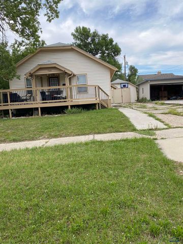 720 ST ANDREW, Rapid City, SD 57701