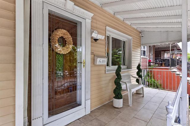 3215 Bruckner Boulevard, Bronx, NY 10461