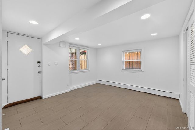 3215 Bruckner Boulevard, Bronx, NY 10461