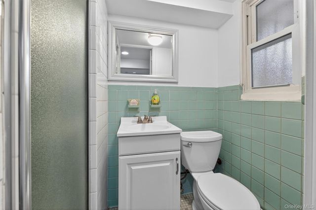 3215 Bruckner Boulevard, Bronx, NY 10461