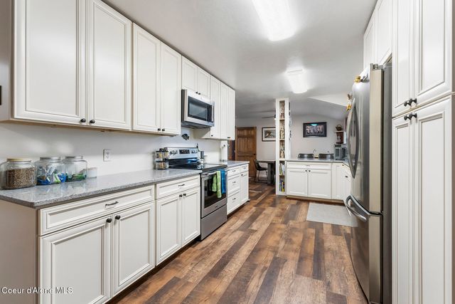 9490 N Atlas RD, Hayden, ID 83835