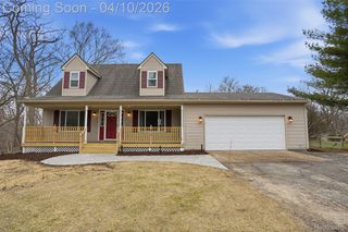 7354 Harrington Drive, Hamburg Township, MI 48116