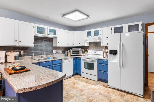 131 QUAKER RD, Pennsville, NJ 08070