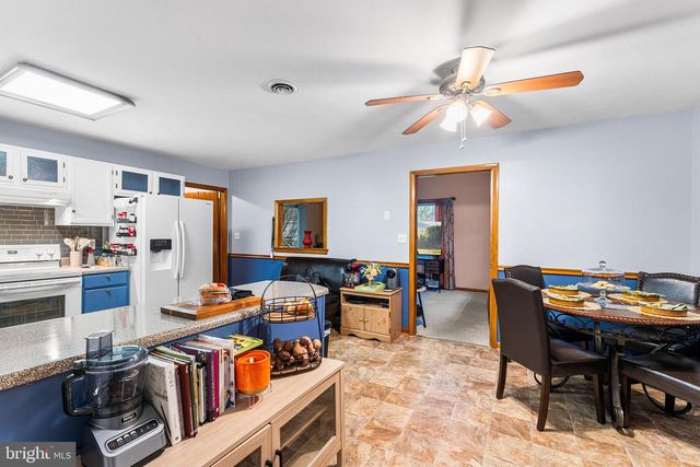 131 QUAKER RD, Pennsville, NJ 08070