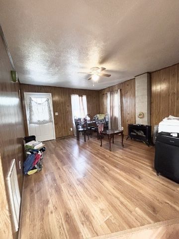 737 Dupuy St., Hopkinsville, KY 42240