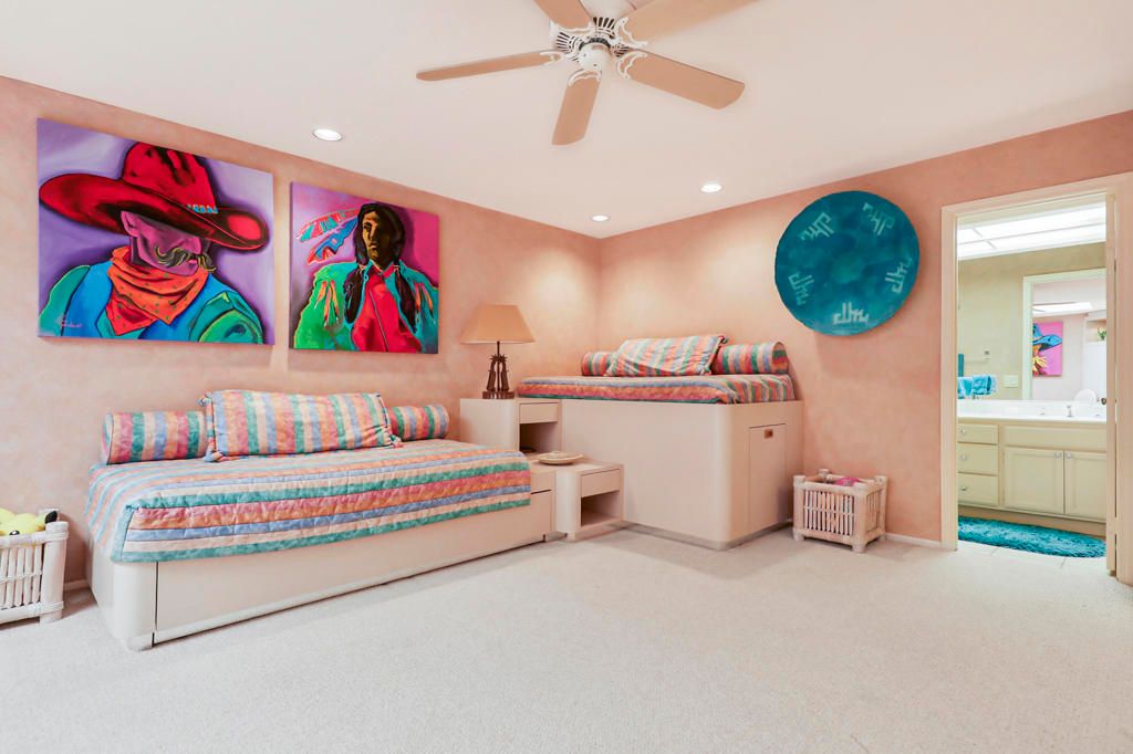 Image 18 of property listing at 229 Green Mountain Drive, Palm Desert, CA 92211