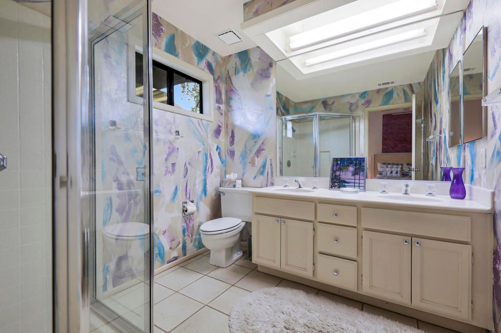 Image 24 of property listing at 229 Green Mountain Drive, Palm Desert, CA 92211