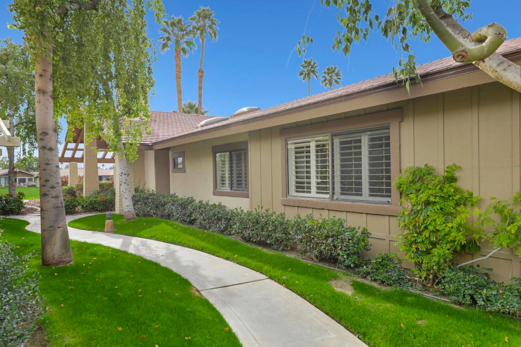 Image 60 of property listing at 229 Green Mountain Drive, Palm Desert, CA 92211